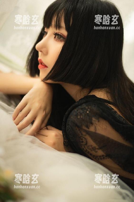 想和朋友讨论各种八卦，赶快来“www.51.com”网址一起吃瓜！