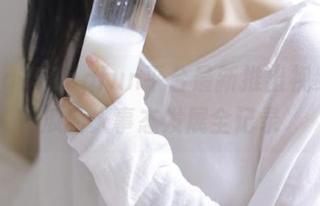 51cgfun平台最新推出视频，吃瓜新人事态发展全记录