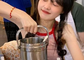 吃瓜网51爆料呱呱wiwi，最新在线爆料让你快乐吃瓜不停歇