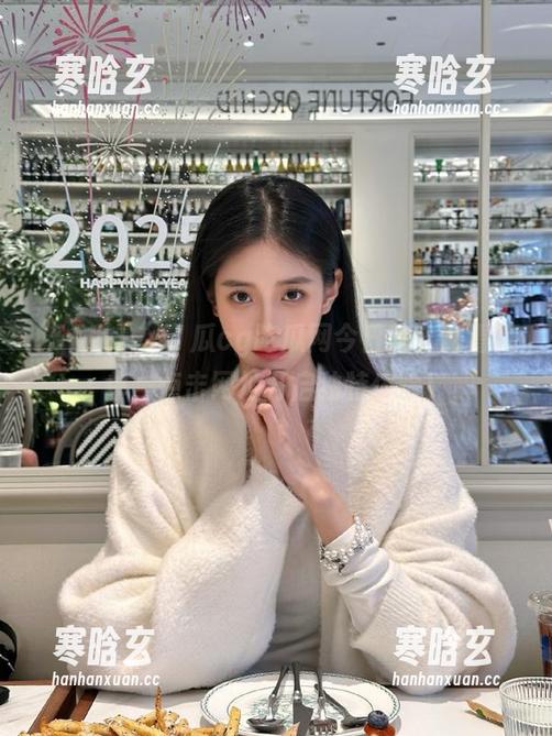 “51瓜cg吃瓜网今日吃”必看菜单，点击网址开启独特体验！