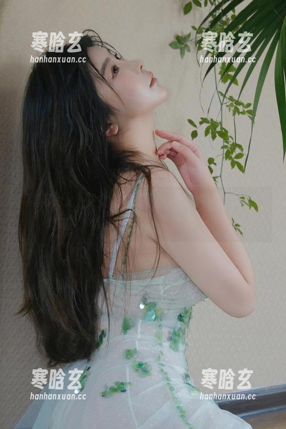 少女们的聚集地！快来718.sx地址，和我一起畅快吃瓜分享！