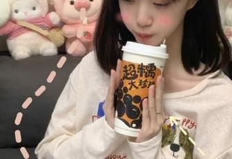 91黑料吃瓜网：黑料频出，吃瓜群众快来围观最新娱乐八卦！