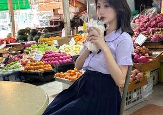快来打开cgg吃瓜黑料传送门，揭露娱乐圈的真相与谎言