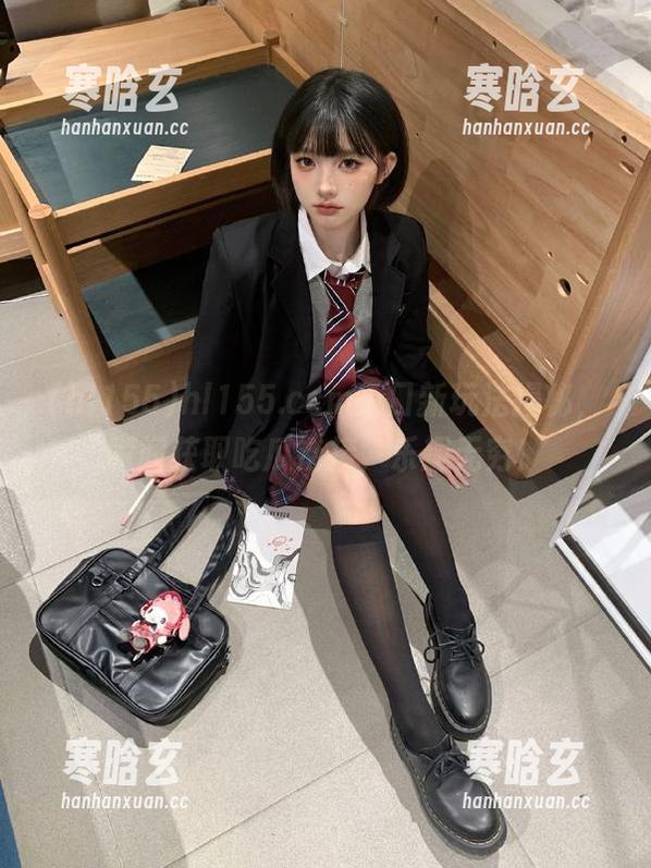 hl155.ccm入口新玩法揭秘，瞬间获取吃瓜链接，乐趣无穷！