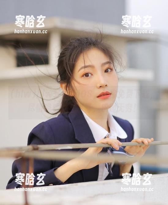 hlw轻量版iOS，让你免费下载，尽情观看吃瓜惊喜，乐趣无穷！