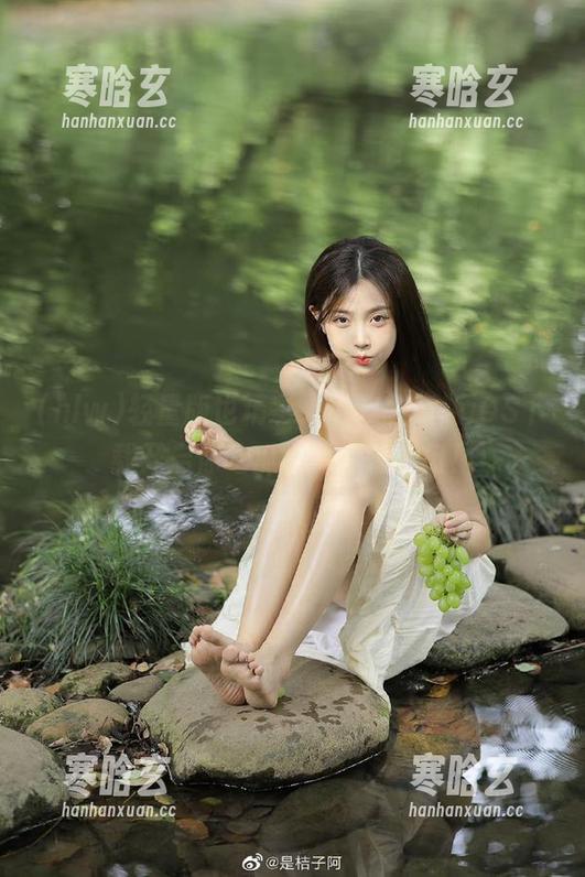 轻量版也精彩，hlw轻量版iOS下载开启你吃瓜的专属传送门！