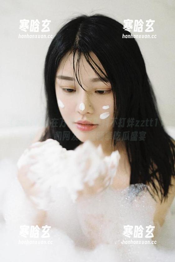 在万篇长征黑料不打烊zztt11分享，和网友一起畅享吃瓜盛宴