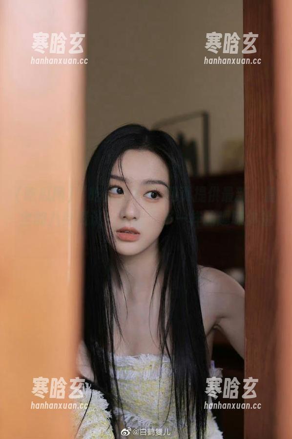 吃瓜网 “吃瓜网91”网页提供最新、最全的八卦资讯,带给你不一样的趣味体验!