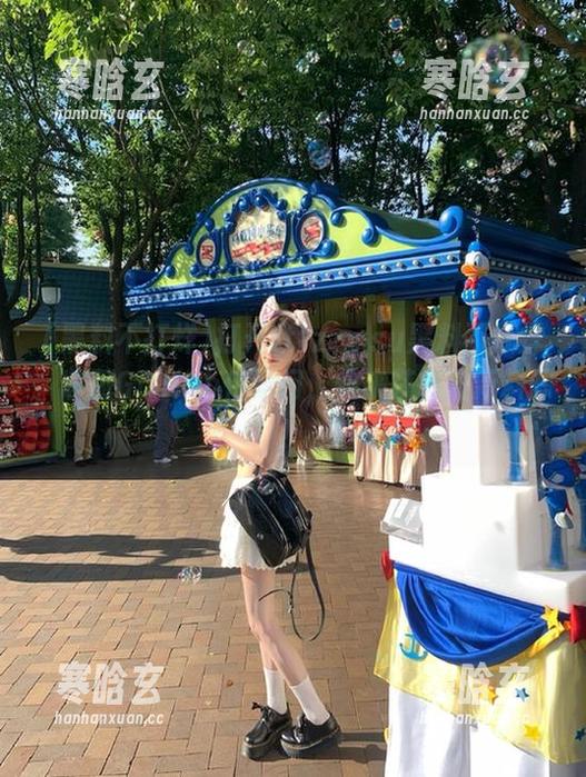 黑料不打烊 打开tttzzz.su黑料不打烊,收藏GitHub传送门,快来获取最新料源!