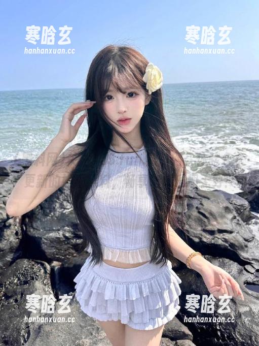 关注155.fun.黑料网，体验永久更新的娱乐黑料，畅享吃瓜乐趣无穷！
