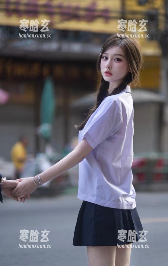 下载155.fun.黑料网安卓版app，带你深入娱乐圈黑料的神秘世界！