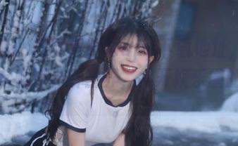 找到黑料网app下载地址，让我们一起畅游八卦世界，揭开娱乐圈的黑幕。