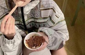 黑网料直达热门话题，吃瓜娱乐无极限
